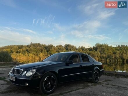 Чорний Мерседес Е-Клас, об'ємом двигуна 5 л та пробігом 370 тис. км за 7000 $, фото 1 на Automoto.ua