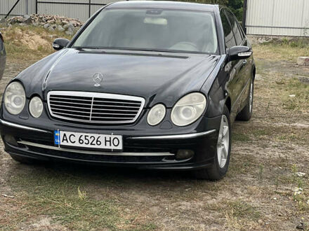 Черный Мерседес Е-Класс, объемом двигателя 2.69 л и пробегом 540 тыс. км за 6666 $, фото 1 на Automoto.ua