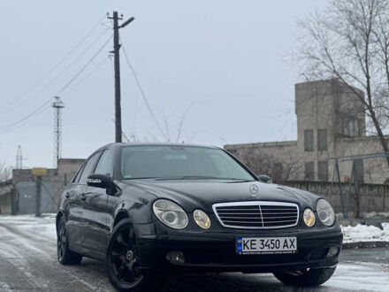Черный Мерседес Е-Класс, объемом двигателя 2.7 л и пробегом 459 тыс. км за 6000 $, фото 1 на Automoto.ua