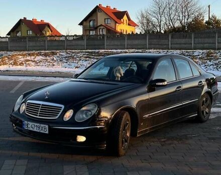 Черный Мерседес Е-Класс, объемом двигателя 2.69 л и пробегом 321 тыс. км за 8000 $, фото 1 на Automoto.ua