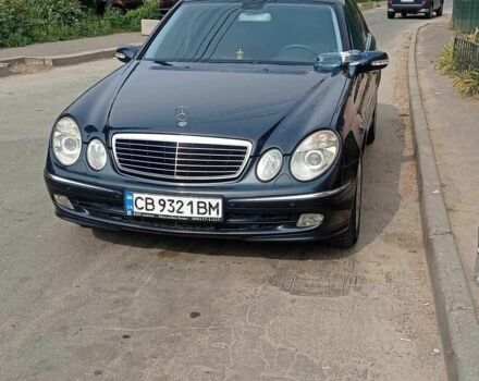 Чорний Мерседес Е-Клас, об'ємом двигуна 3.2 л та пробігом 290 тис. км за 8500 $, фото 1 на Automoto.ua