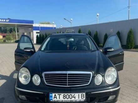 Мерседес Е-Клас 2004 у Івано-Франківську на Automoto.ua Чорний Мерседес Е-Клас, об'ємом двигуна 3.22 л та пробігом 380 тис. км за 6950 $, фото 1 на Automoto.ua