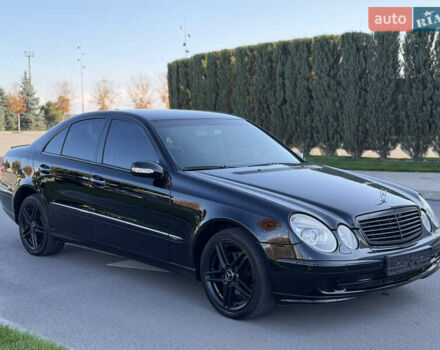 Чорний Мерседес Е-Клас, об'ємом двигуна 1.8 л та пробігом 200 тис. км за 6400 $, фото 1 на Automoto.ua