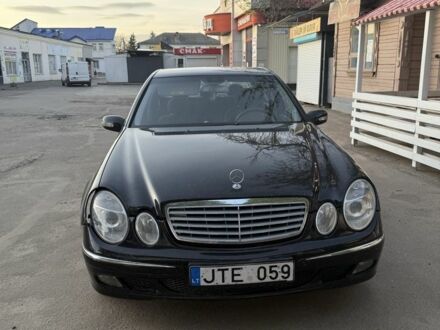 Мерседес Е-Класс 2004 в Березно на Automoto.ua Черный Мерседес Е-Класс, объемом двигателя 2.2 л и пробегом 350 тыс. км за 2700 $, фото 1 на Automoto.ua