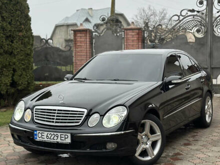 Черный Мерседес Е-Класс, объемом двигателя 3.2 л и пробегом 346 тыс. км за 6950 $, фото 1 на Automoto.ua