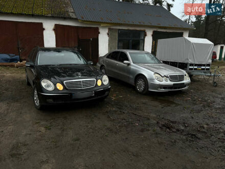 Черный Мерседес Е-Класс, объемом двигателя 3.2 л и пробегом 311 тыс. км за 3200 $, фото 1 на Automoto.ua
