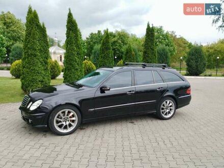 Мерседес Е-Клас 2004 у Чернівцях на Automoto.ua Чорний Мерседес Е-Клас, об'ємом двигуна 2.1 л та пробігом 350 тис. км за 6500 $, фото 1 на Automoto.ua