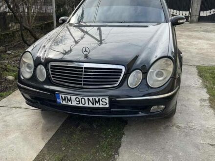 Черный Мерседес Е-Класс, объемом двигателя 2.7 л и пробегом 3 тыс. км за 3500 $, фото 1 на Automoto.ua