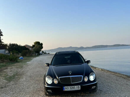 Мерседес Е-Класс 2004 в Ужгороде на Automoto.ua Черный Мерседес Е-Класс, объемом двигателя 2.69 л и пробегом 330 тыс. км за 6542 $, фото 1 на Automoto.ua