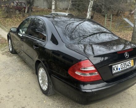 Черный Мерседес Е-Класс, объемом двигателя 1.8 л и пробегом 268 тыс. км за 7700 $, фото 1 на Automoto.ua