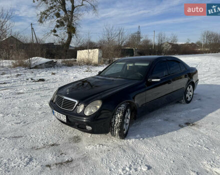 Черный Мерседес Е-Класс, объемом двигателя 2.15 л и пробегом 440 тыс. км за 8850 $, фото 1 на Automoto.ua