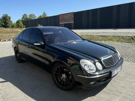 Мерседес Е-Класс 2005 в Хмельницком на Automoto.ua Черный Мерседес Е-Класс, объемом двигателя 3 л и пробегом 560 тыс. км за 10000 $, фото 1 на Automoto.ua