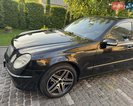 Чорний Мерседес Е-Клас, об'ємом двигуна 2.2 л та пробігом 280 тис. км за 7700 $, фото 1 на Automoto.ua