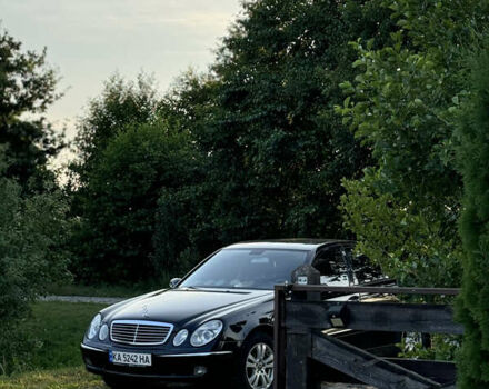 Чорний Мерседес Е-Клас, об'ємом двигуна 1.8 л та пробігом 360 тис. км за 6500 $, фото 1 на Automoto.ua