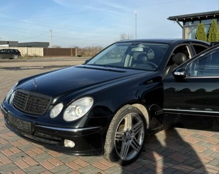 Чорний Мерседес Е-Клас, об'ємом двигуна 3.2 л та пробігом 340 тис. км за 4100 $, фото 1 на Automoto.ua