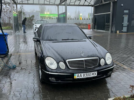 Чорний Мерседес Е-Клас, об'ємом двигуна 3.2 л та пробігом 207 тис. км за 7000 $, фото 1 на Automoto.ua