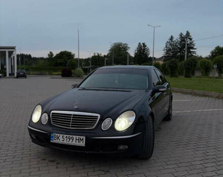 Чорний Мерседес Е-Клас, об'ємом двигуна 3 л та пробігом 400 тис. км за 8500 $, фото 1 на Automoto.ua