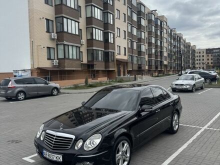 Мерседес Е-Клас 2006 у Вінниці на Automoto.ua Чорний Мерседес Е-Клас, об'ємом двигуна 3 л та пробігом 316 тис. км за 8250 $, фото 1 на Automoto.ua