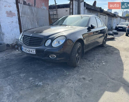 Чорний Мерседес Е-Клас, об'ємом двигуна 3 л та пробігом 200 тис. км за 4000 $, фото 1 на Automoto.ua