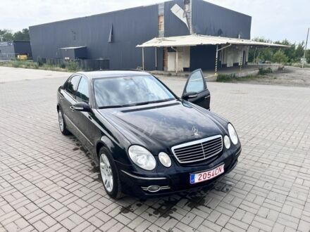Мерседес Е-Класс 2006 в Краматорске на Automoto.ua Черный Мерседес Е-Класс, объемом двигателя 3.2 л и пробегом 500 тыс. км за 4600 $, фото 1 на Automoto.ua
