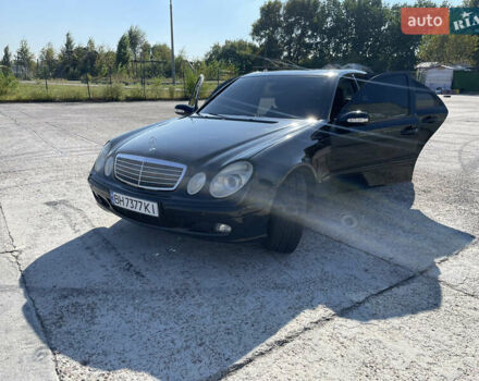 Чорний Мерседес Е-Клас, об'ємом двигуна 2.15 л та пробігом 343 тис. км за 8400 $, фото 1 на Automoto.ua