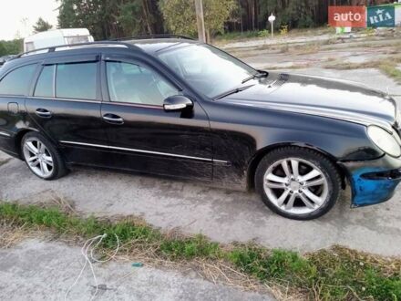 Черный Мерседес Е-Класс, объемом двигателя 2.15 л и пробегом 340 тыс. км за 5200 $, фото 1 на Automoto.ua