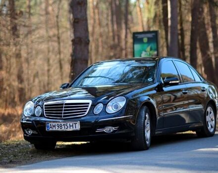Мерседес Е-Клас 2006 у Житомирі на Automoto.ua Чорний Мерседес Е-Клас, об'ємом двигуна 3 л та пробігом 293 тис. км за 9700 $, фото 1 на Automoto.ua