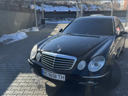 Чорний Мерседес Е-Клас, об'ємом двигуна 1.8 л та пробігом 363 тис. км за 7900 $, фото 1 на Automoto.ua