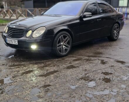 Черный Мерседес Е-Класс, объемом двигателя 1.8 л и пробегом 218 тыс. км за 7700 $, фото 1 на Automoto.ua
