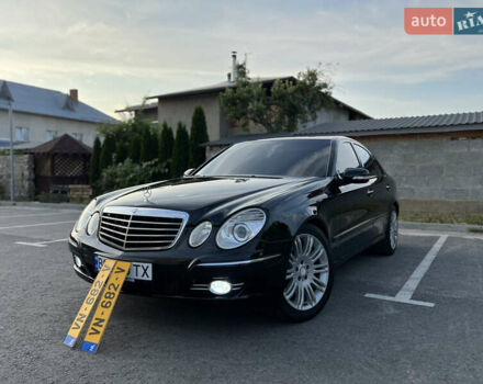 Чорний Мерседес Е-Клас, об'ємом двигуна 3 л та пробігом 380 тис. км за 10999 $, фото 1 на Automoto.ua
