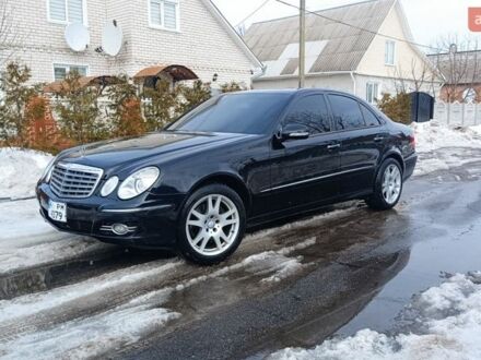 Чорний Мерседес Е-Клас, об'ємом двигуна 3.5 л та пробігом 238 тис. км за 7800 $, фото 1 на Automoto.ua