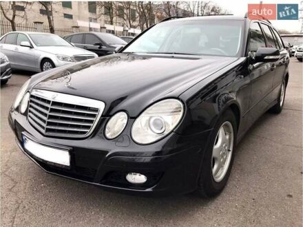 Черный Мерседес Е-Класс, объемом двигателя 2.15 л и пробегом 330 тыс. км за 8200 $, фото 1 на Automoto.ua