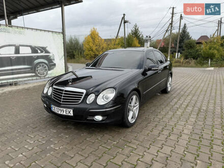 Черный Мерседес Е-Класс, объемом двигателя 3 л и пробегом 267 тыс. км за 8900 $, фото 1 на Automoto.ua