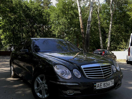 Мерседес Е-Класс 2007 в Днепре (Днепропетровске) на Automoto.ua Черный Мерседес Е-Класс, объемом двигателя 3 л и пробегом 151 тыс. км за 11800 $, фото 1 на Automoto.ua