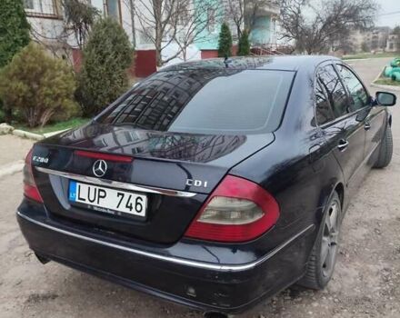 Чорний Мерседес Е-Клас, об'ємом двигуна 3 л та пробігом 233 тис. км за 4300 $, фото 1 на Automoto.ua