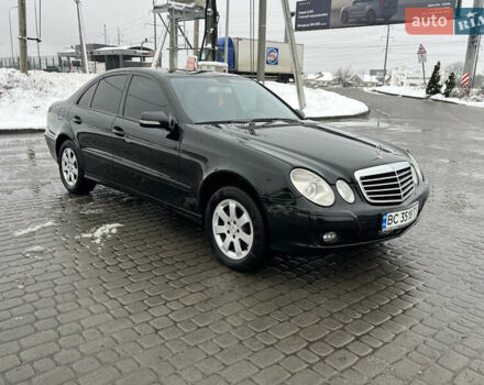 Чорний Мерседес Е-Клас, об'ємом двигуна 2.2 л та пробігом 317 тис. км за 6700 $, фото 1 на Automoto.ua