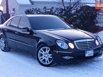 Черный Мерседес Е-Класс, объемом двигателя 3.5 л и пробегом 237 тыс. км за 9200 $, фото 1 на Automoto.ua