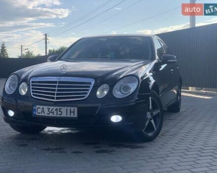 Чорний Мерседес Е-Клас, об'ємом двигуна 2.15 л та пробігом 275 тис. км за 7700 $, фото 1 на Automoto.ua