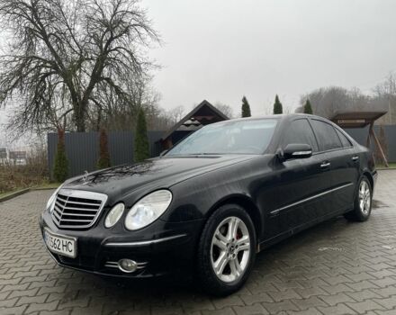 Чорний Мерседес Е-Клас, об'ємом двигуна 2.1 л та пробігом 375 тис. км за 8200 $, фото 1 на Automoto.ua
