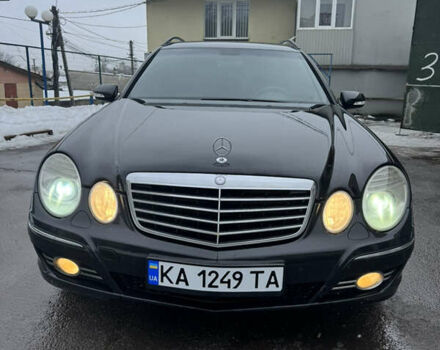 Черный Мерседес Е-Класс, объемом двигателя 2.15 л и пробегом 270 тыс. км за 8100 $, фото 1 на Automoto.ua