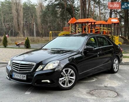 Чорний Мерседес Е-Клас, об'ємом двигуна 2.2 л та пробігом 390 тис. км за 11000 $, фото 1 на Automoto.ua