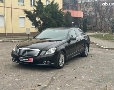 Чорний Мерседес Е-Клас, об'ємом двигуна 3 л та пробігом 241 тис. км за 10190 $, фото 1 на Automoto.ua