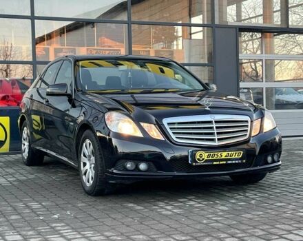 Черный Мерседес Е-Класс, объемом двигателя 2.2 л и пробегом 325 тыс. км за 11500 $, фото 1 на Automoto.ua