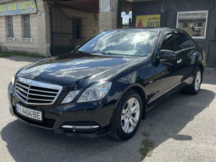 Мерседес Е-Класс 2010 в Мироновке на Automoto.ua Черный Мерседес Е-Класс, объемом двигателя 2.14 л и пробегом 272 тыс. км за 13650 $, фото 1 на Automoto.ua