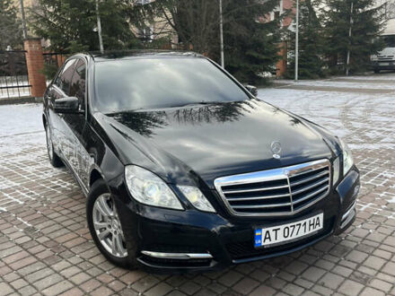 Мерседес Е-Класс 2010 в Ивано-Франковске на Automoto.ua Черный Мерседес Е-Класс, объемом двигателя 2.1 л и пробегом 284 тыс. км за 13500 $, фото 1 на Automoto.ua