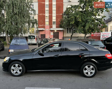 Чорний Мерседес Е-Клас, об'ємом двигуна 2.14 л та пробігом 387 тис. км за 7500 $, фото 1 на Automoto.ua
