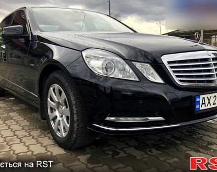Черный Мерседес Е-Класс, объемом двигателя 3.5 л и пробегом 130 тыс. км за 16100 $, фото 1 на Automoto.ua