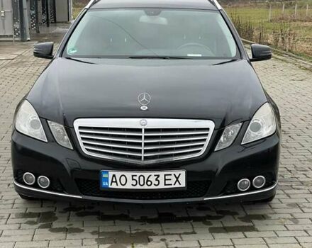Чорний Мерседес Е-Клас, об'ємом двигуна 2.9 л та пробігом 342 тис. км за 10900 $, фото 1 на Automoto.ua