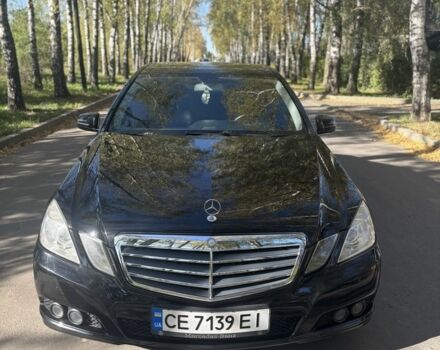 Черный Мерседес Е-Класс, объемом двигателя 2.1 л и пробегом 395 тыс. км за 11700 $, фото 1 на Automoto.ua