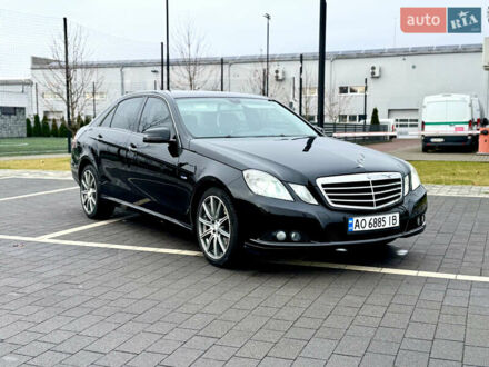 Черный Мерседес Е-Класс, объемом двигателя 2.14 л и пробегом 342 тыс. км за 10600 $, фото 1 на Automoto.ua